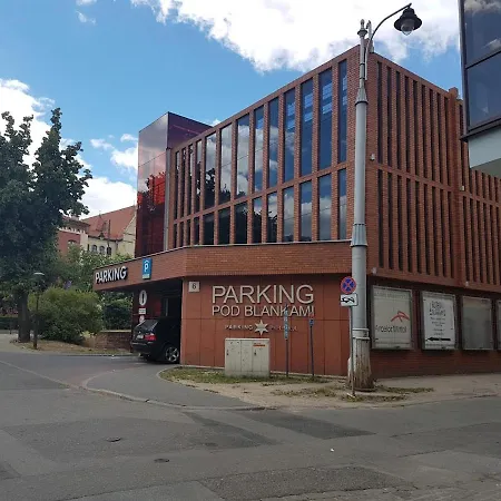 Apartament Dluga 50 *